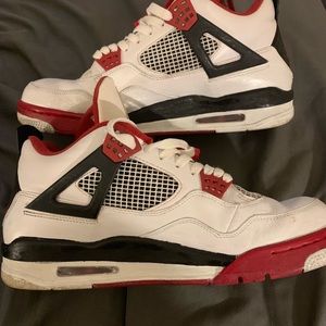 Jordan 4’s